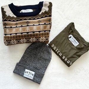 Dutch Bros Attire 3 piece Bundle in Excellent Condition